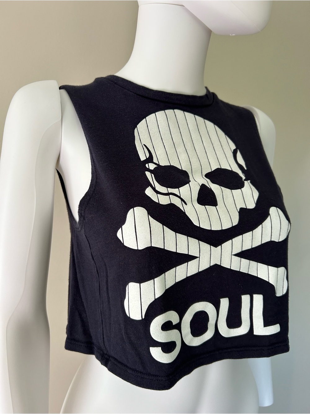 soulcycle Black Tee with White Pinstripe Circle Graphic